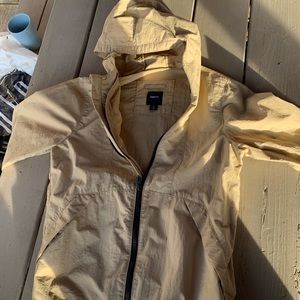 GAP wind breaker jacket
